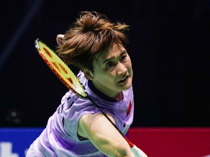 比2险胜新 比2险胜新