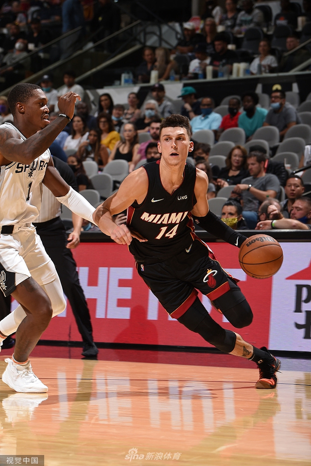 的双轨策略 的双轨策略